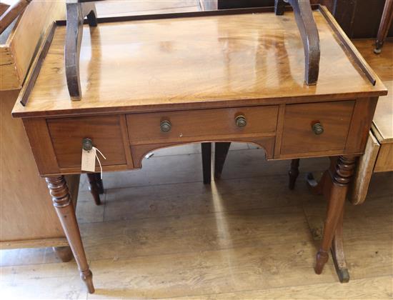 A Regency mahogany washstand W.92cm